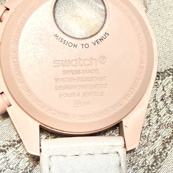 Authentic OMEGA X SWATCH Bioceramic MoonSwatch Mission to Venus SO33P100 - Picture 6 of 12